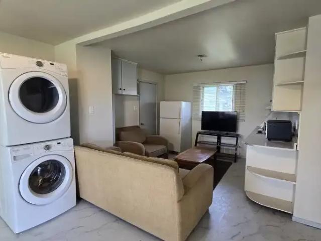 2 Bedroom House Calgary AB LS105309549