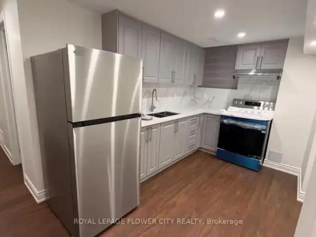 2 Bedroom House Caledon ON 103487453