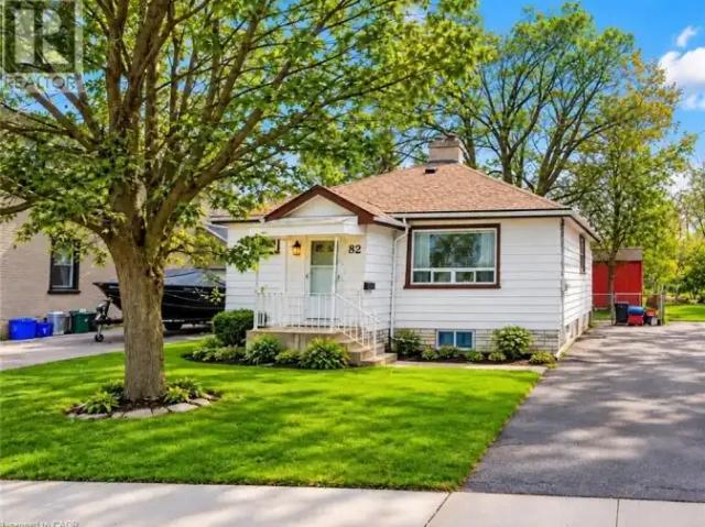 2 Bedroom House Cambridge ON 105643420