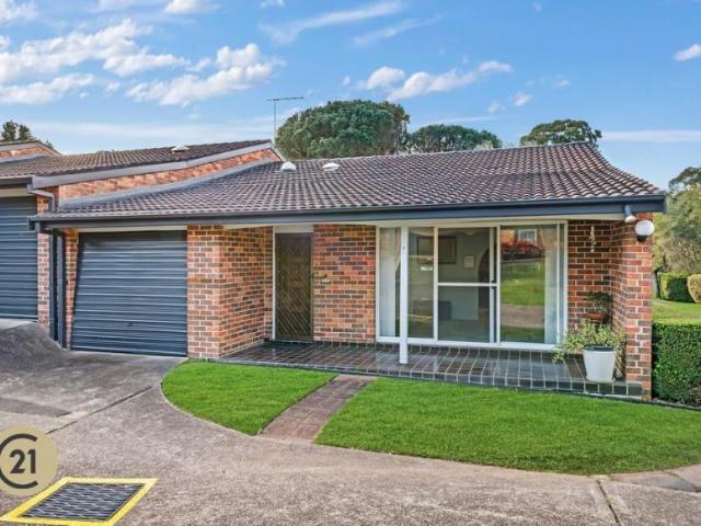 2 Bedroom House Castle Hill, 104564959