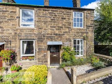 2 Bedroom House Clitheroe Lancashire LS101059828