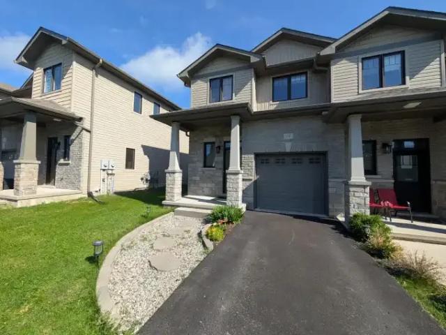 2 Bedroom House Amherstview ON 103958660