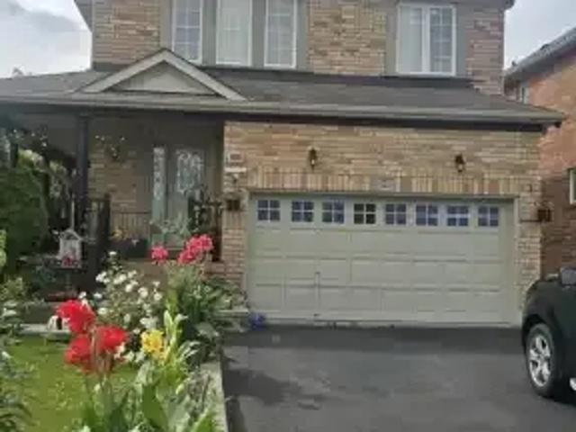 2 Bedroom House Ajax ON 105543537