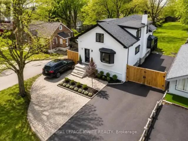 2 Bedroom House Ajax ON 105186133