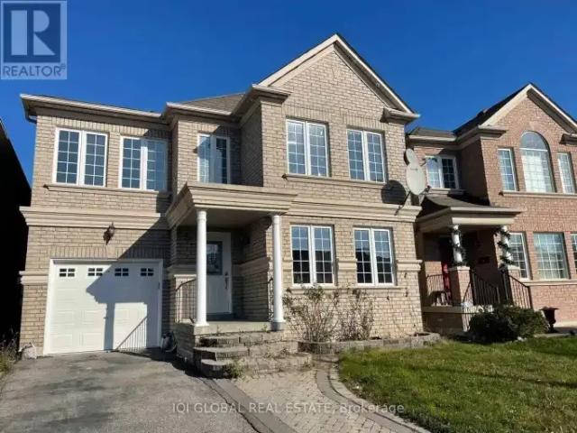 2 Bedroom House Ajax ON 105269616