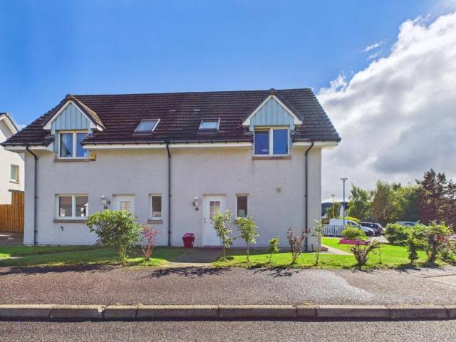 2 Bedroom House Aviemore Aviemore 105135844