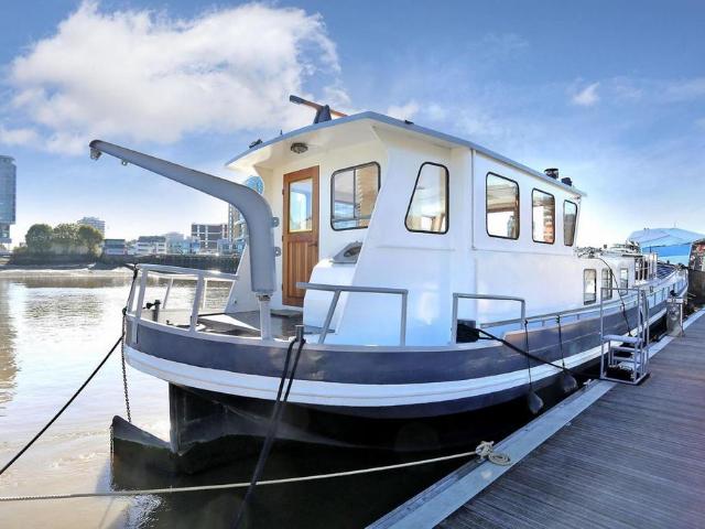2 bedroom house boat for sale