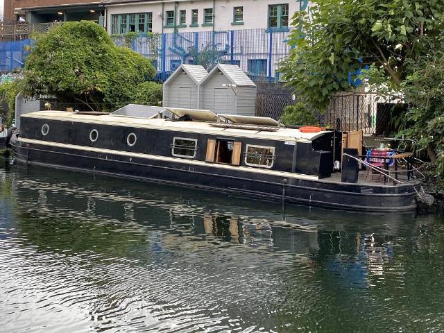 2 bedroom house boat for sale