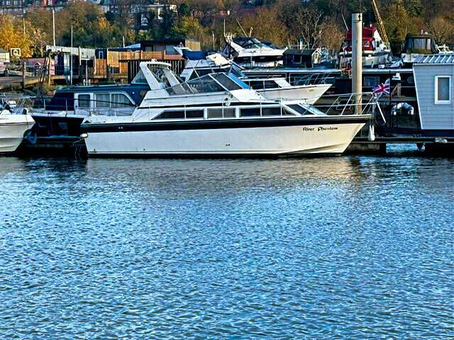 2 bedroom house boat for sale