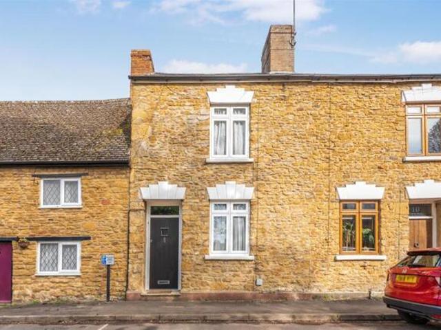 2 Bedroom House Bodicote Bodicote 101316258