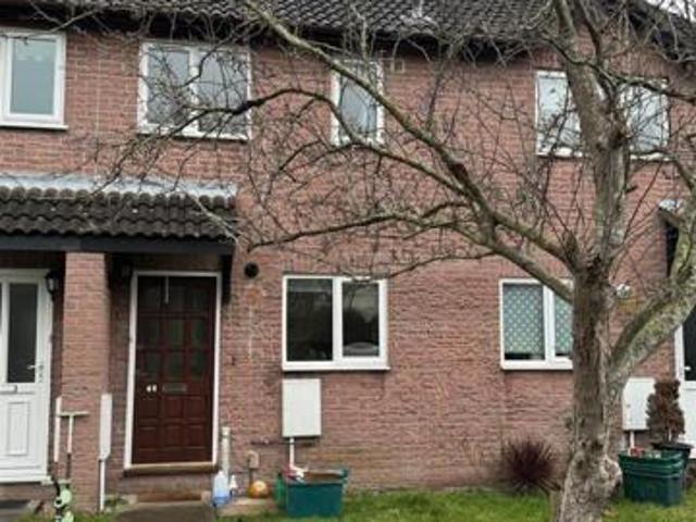 2 Bedroom House Bradley Stoke Bristol 103485439