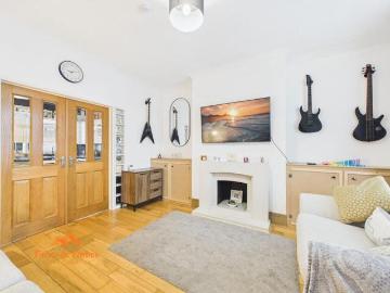 2 Bedroom House Burnley Lancashire LS101931869