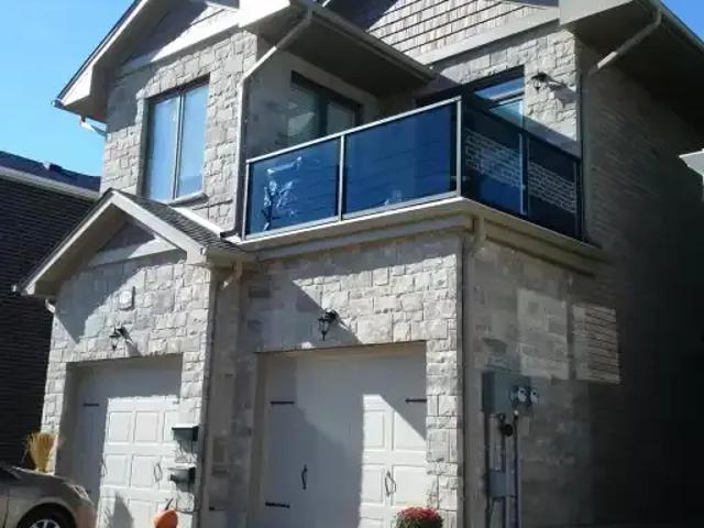 2 Bedroom House Guelph ON 104840755