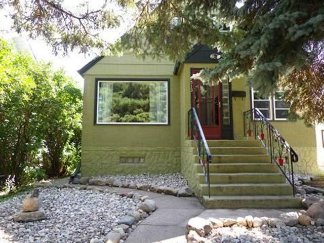 2 Bedroom House Edmonton AB 105086792