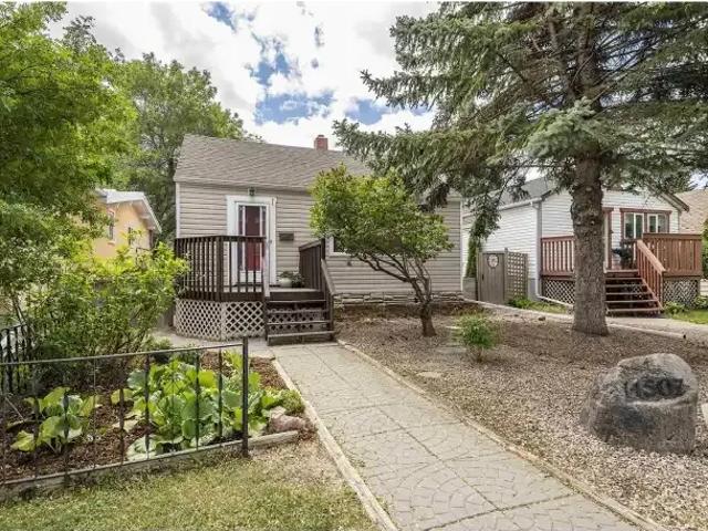 2 Bedroom House Edmonton AB 105110721