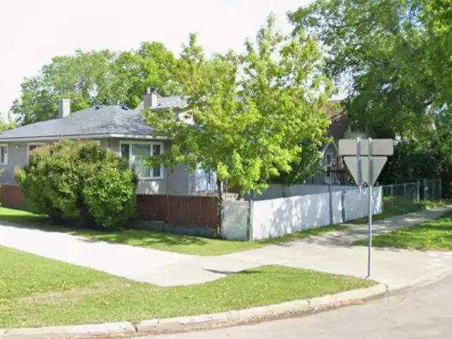 2 Bedroom House Edmonton AB 103594416