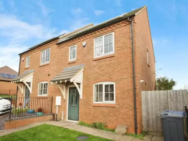 2 bedroom house for rent in Collins Close, Napton, CV47