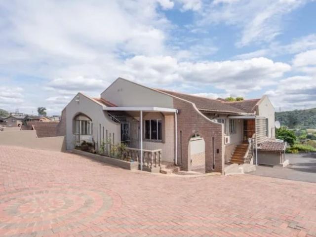 2 Bedroom House For Rent in Avoca, Durban