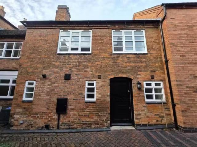 2 bedroom house for rent in Bolebridge Street, Tamworth, B79