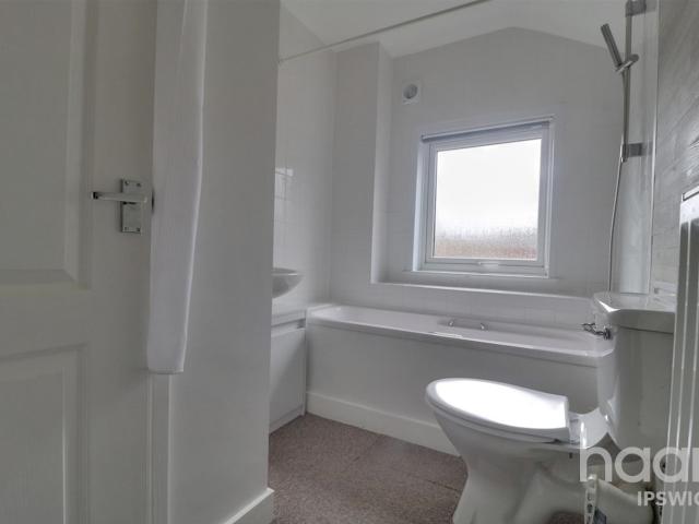 2 bedroom House for rent in Bloomfield Street
