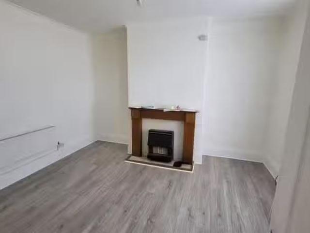 2 bedroom house for rent in Hope Street, Accrington, BB5