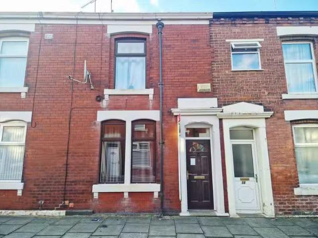 2 bedroom house for rent in Suffolk Street, BB2