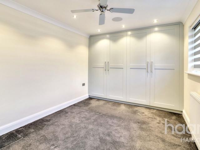 2 bedroom House for rent in Rectory Wood