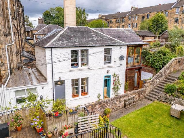 2 bedroom house for sale