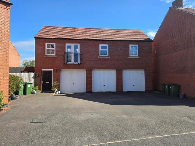 2 bedroom house for sale