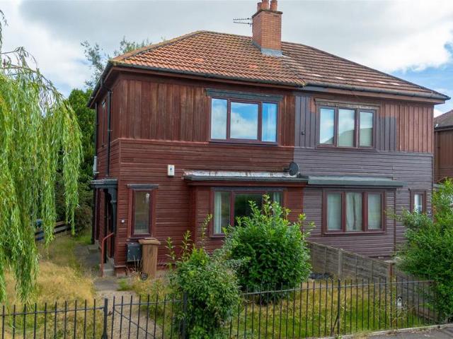 2 bedroom house for sale