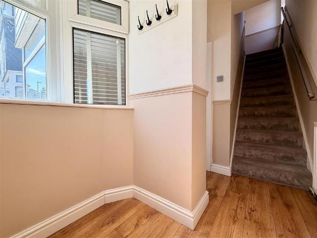 2 bedroom house for sale