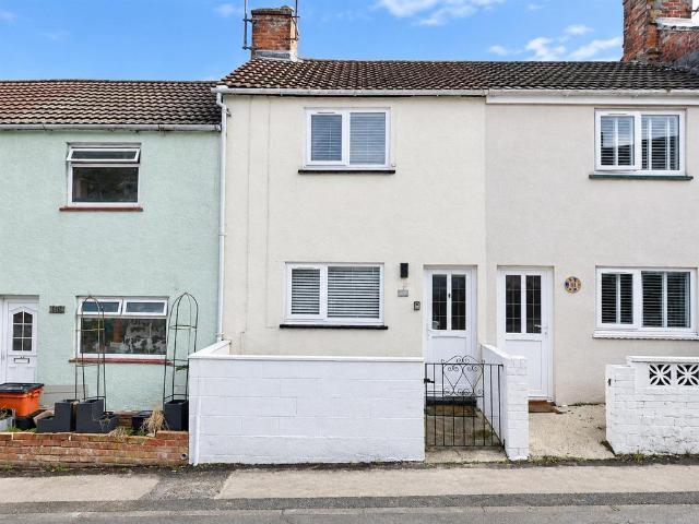 2 bedroom house for sale