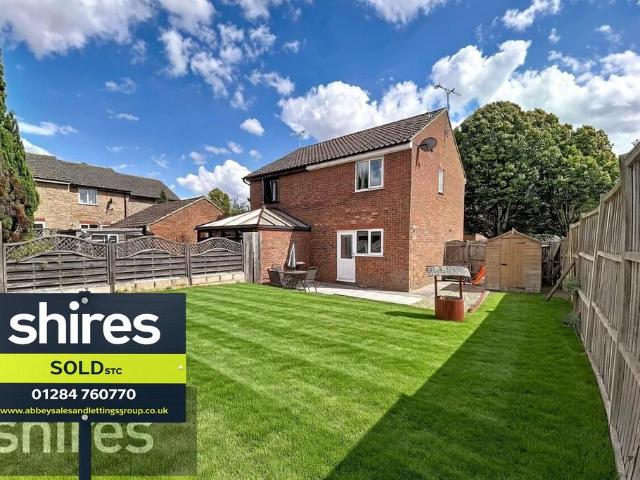2 bedroom house for sale