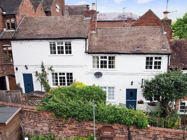 2 bedroom house for sale