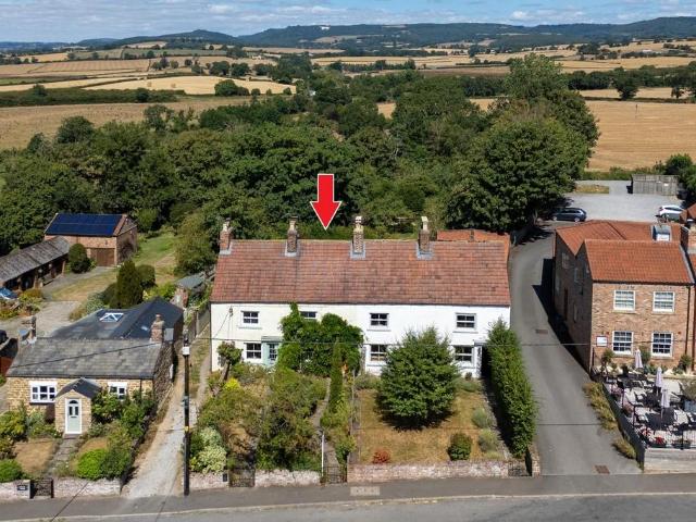 2 bedroom house for sale