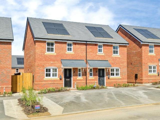 2 bedroom house for sale
