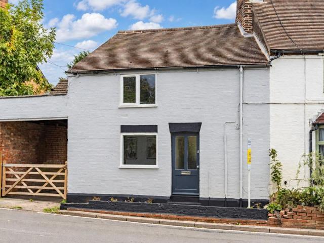 2 bedroom house for sale