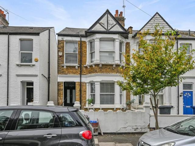 2 bedroom house for sale