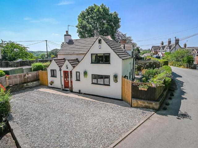 2 bedroom house for sale