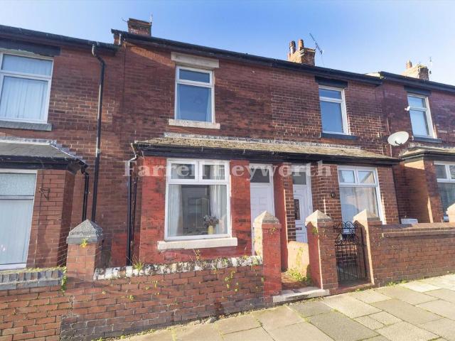 2 bedroom house for sale