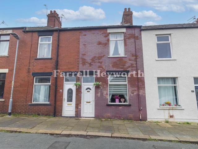 2 bedroom house for sale
