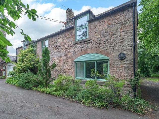 2 bedroom house for sale