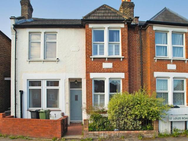 2 bedroom house for sale