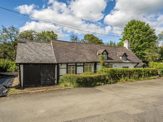 2 bedroom house for sale