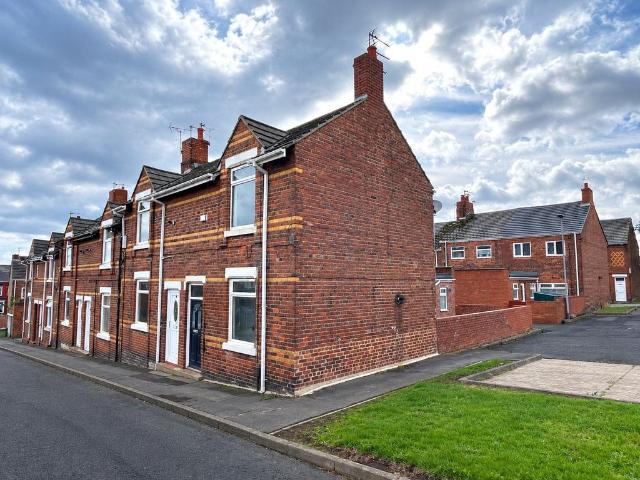 2 bedroom house for sale