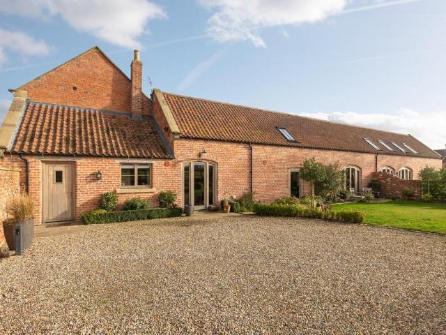 2 bedroom house for sale