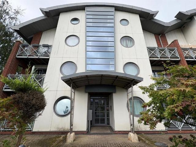 2 bedroom house for sale