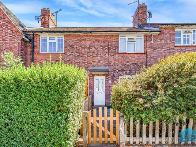 2 bedroom house for sale