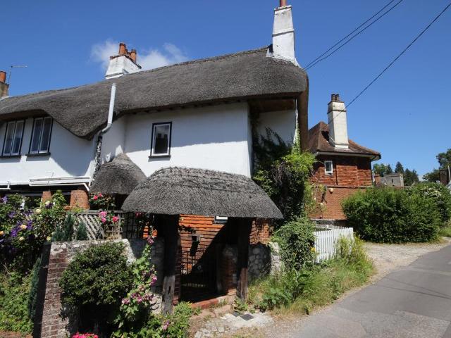 2 bedroom house for sale