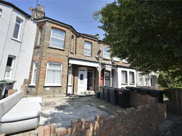 2 bedroom house for sale